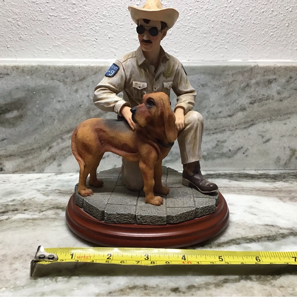 Limited Ed Legends of the Law Bloodhound figure